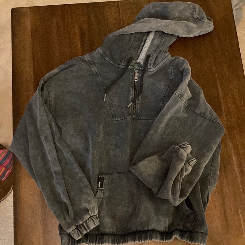 ROXY Sweatshirt.